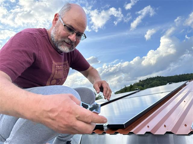 Solarmodule montieren