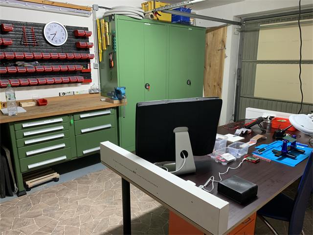 Werkstatt mit Werkbank